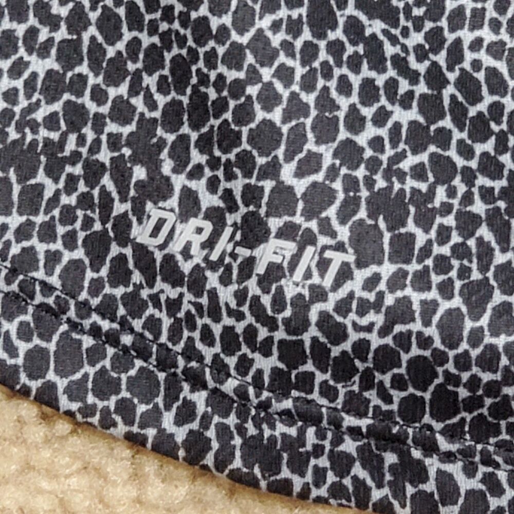 Nike Dri Fit Womens Sz Medium Leopard Racerback Tank Top Mesh Black & White - Picture 5 of 8